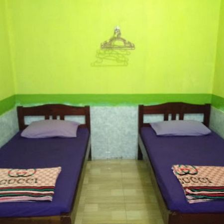 Hotel Indah Grogot Syariah Mitra Reddoorz Tanah Grogot Exterior foto