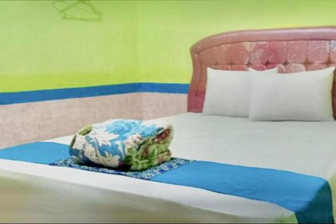 Hotel Indah Grogot Syariah Mitra Reddoorz Tanah Grogot Exterior foto